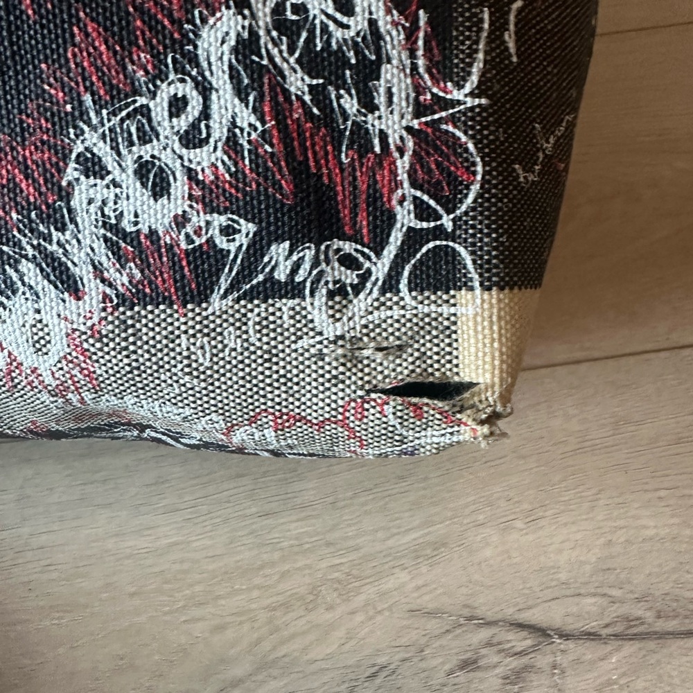 Burberry Black and White Graffiti Tote - Picture 4 of 8